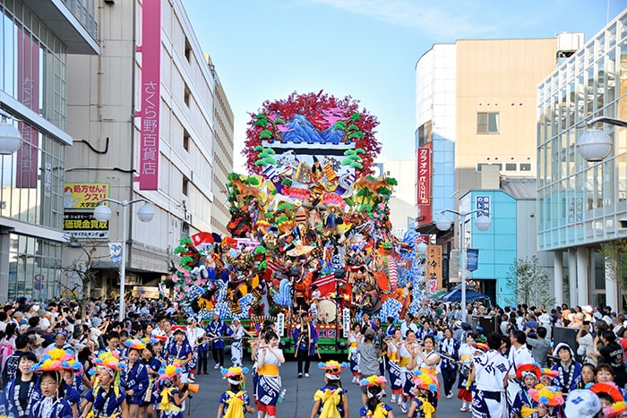 八戸三社大祭