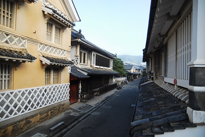 八日市・護国の町並み