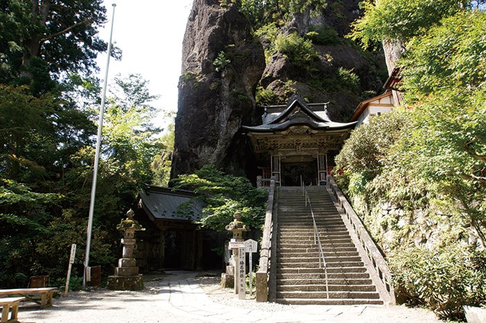 榛名神社