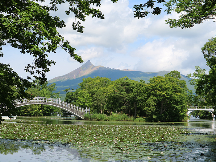 湖月橋と駒ケ岳