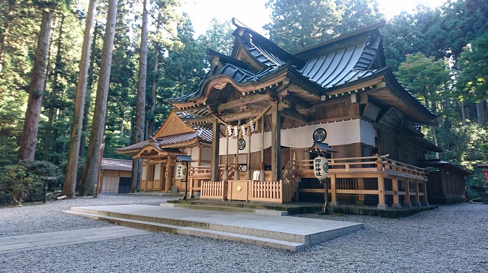 御岩神社社殿