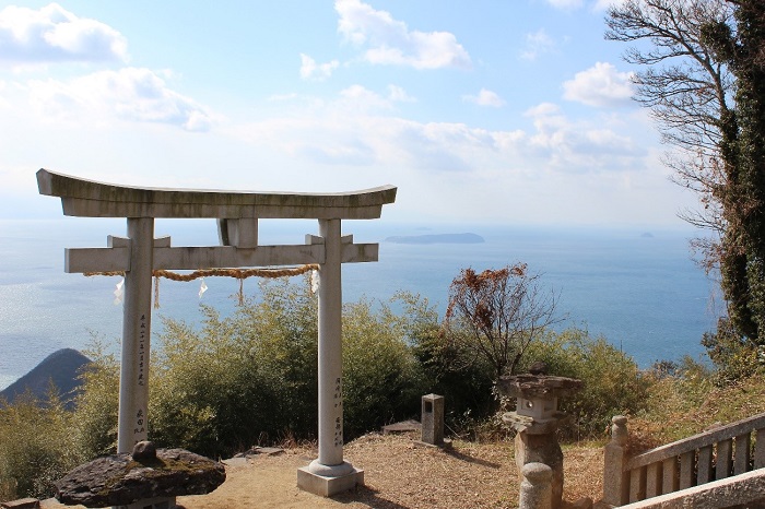 高屋神社 「天空の鳥居」