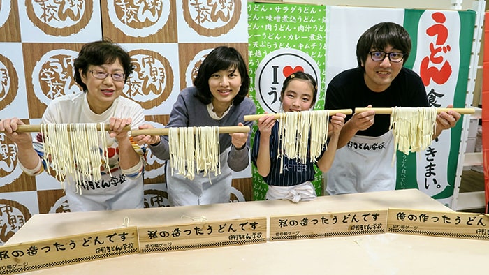 中野うどん学校琴平校