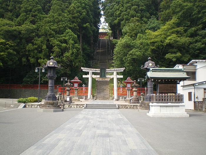 鹽竈神社