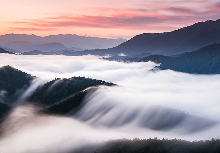 枝折峠の滝雲