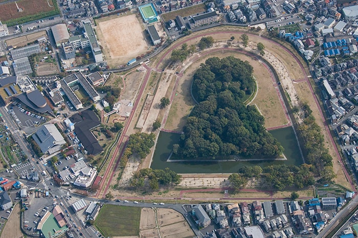 史跡今城塚古墳・高槻市立今城塚古代歴史館