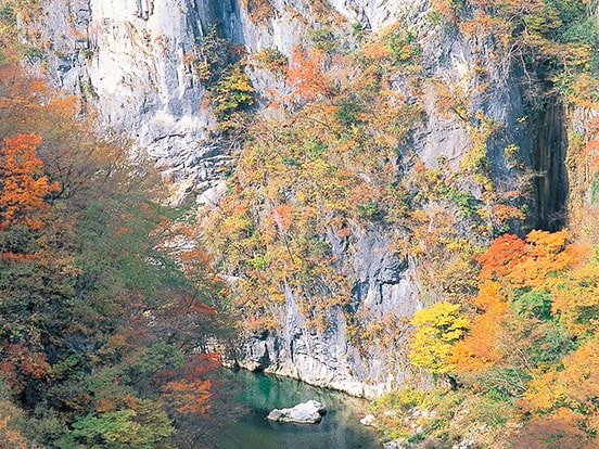 猊鼻渓（10月頃）