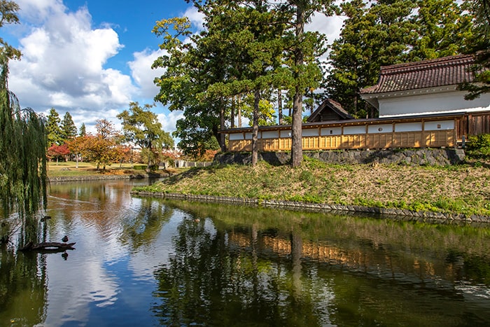 鶴岡公園