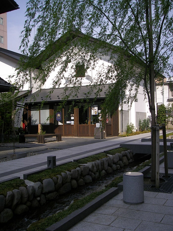 水の町屋　七日町御殿堰