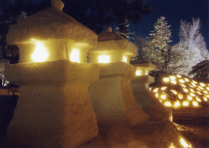 上杉雪灯篭まつり