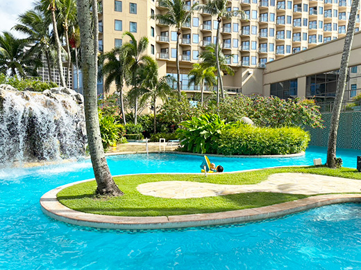 デュシット・ビーチ・リゾート・グアム プール