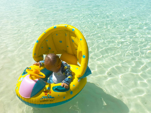 タモンビーチでプカプカ