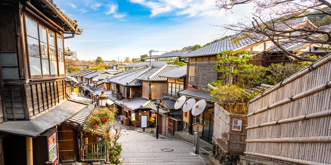 往復新幹線で行く！福岡(博多)⇒京都旅行！JR・新幹線＋ホテルの宿泊パック・ツアーをお得に予約│近畿日本ツーリスト