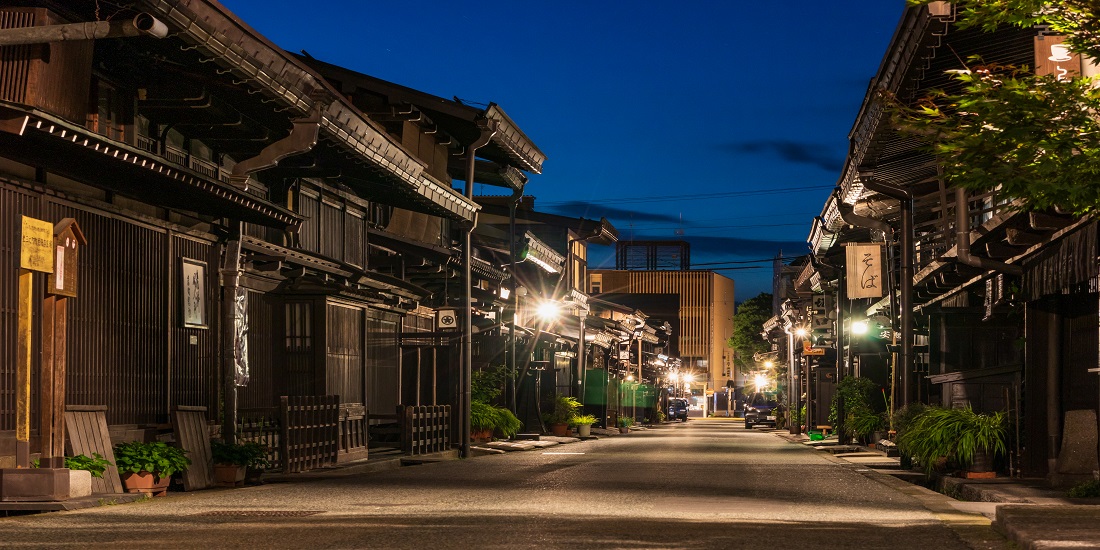 往復JR・新幹線で行く！
ホテルの宿泊パック・ツアーがお得な東京⇒岐阜の旅