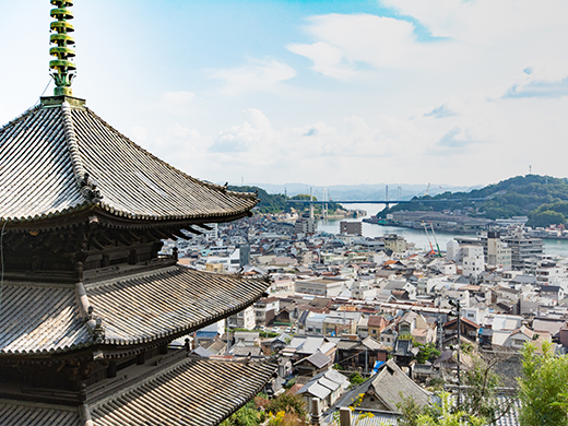 往復北陸新幹線+ホテルの宿泊パック・ツアーがお得な東京⇔広島の旅！特集