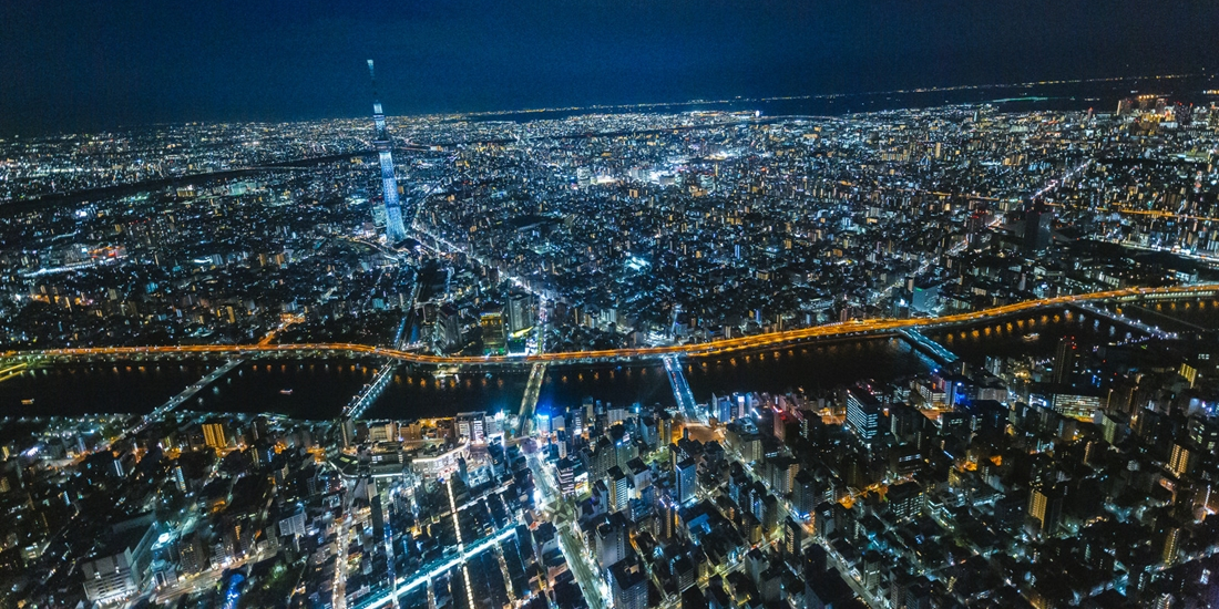 隅田川と東京スカイツリーの夜景