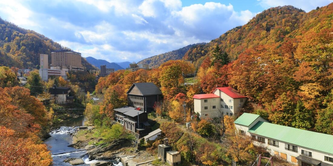 札幌から近い！
定山渓温泉で癒される旅