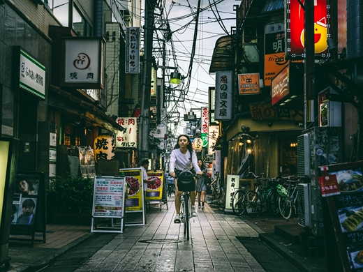 ついハシゴしてしまう飲み屋街