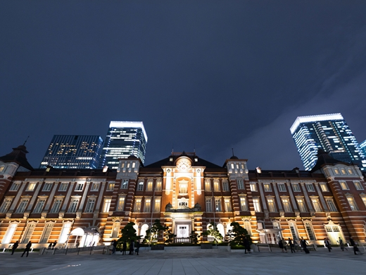 東京駅→丸の内→皇居