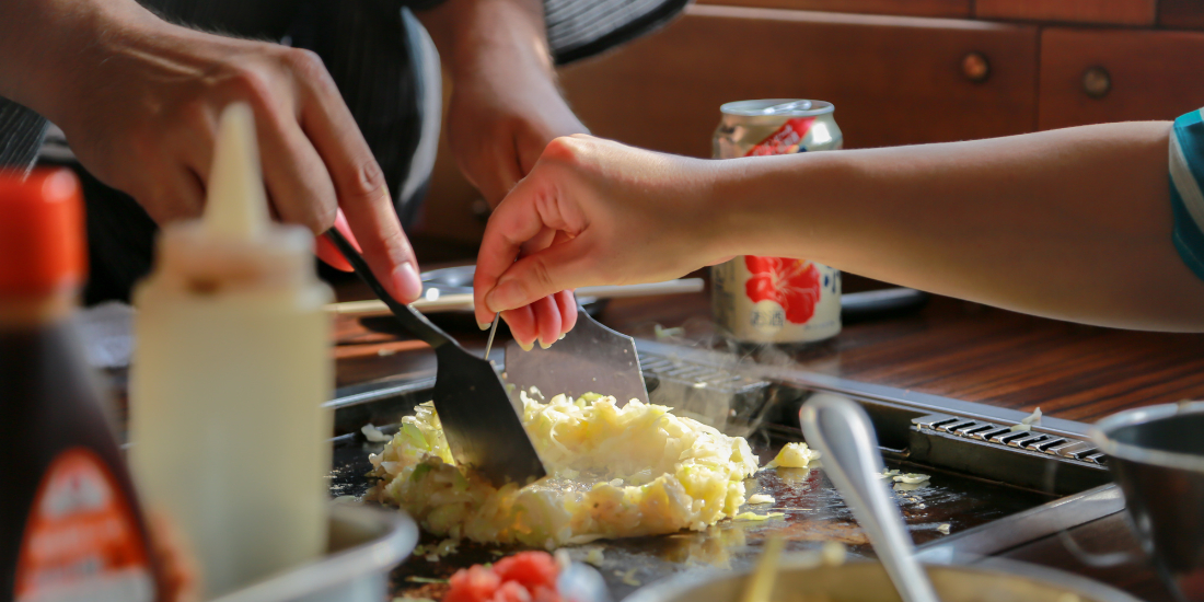 東京旅行で
月島にもんじゃを食べに行こう