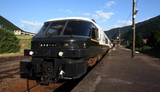 特急 あそぼーい！　車両イメージ
