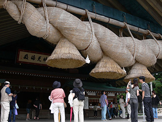 出雲大社　神楽殿