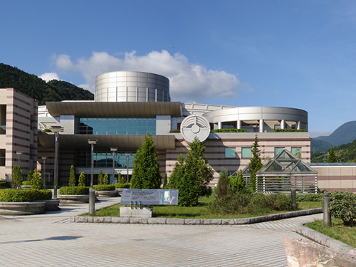 神奈川県立生命の星・地球博物館