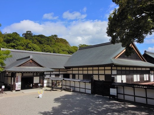 彦根城博物館