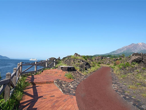 溶岩なぎさ遊歩道