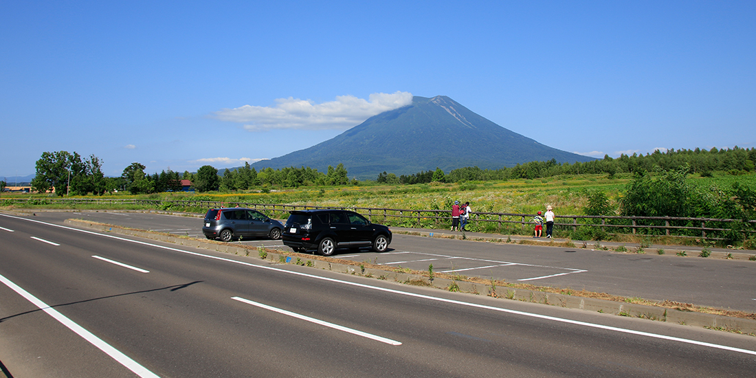 冬も夏も楽しめるニセコの観光スポットを厳選紹介！四季折々の北海道の大自然を満喫