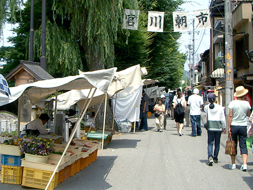 宮川朝市