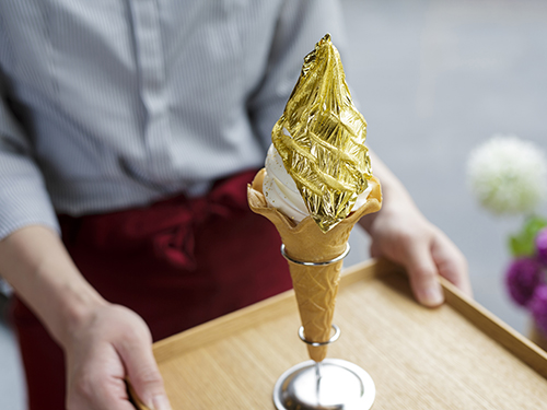 箔一本店　箔巧館