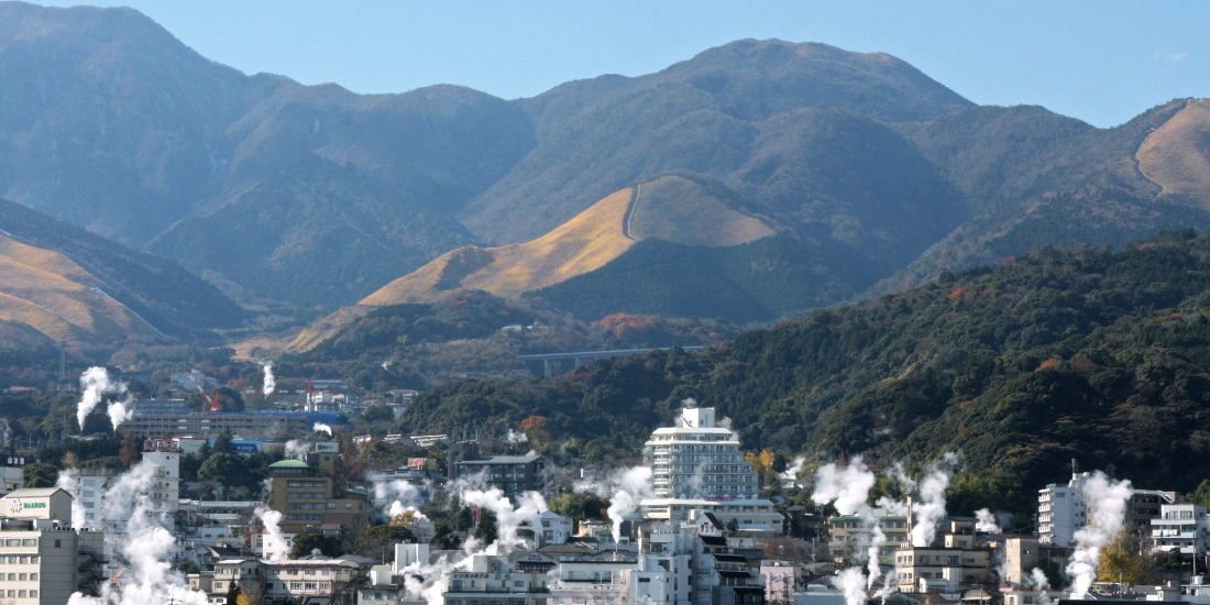 湧出量・源泉数日本一！
多様な温泉を楽しめる別府へ